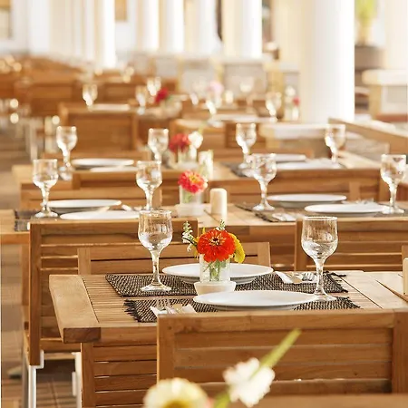 Sunrise Resort- Appart hôtel 4*