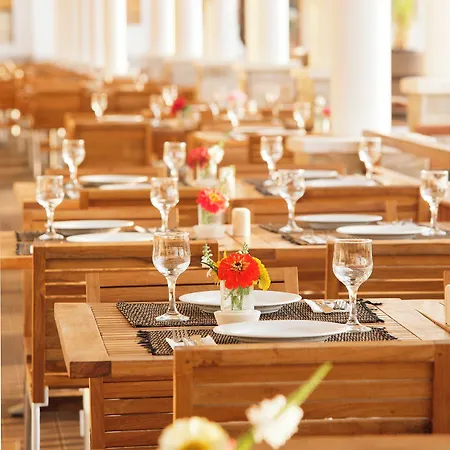 Sunrise Apartmanhotel 4*