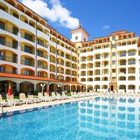 Ξενοδοχείο με διαμερίσματα Sunrise 4*