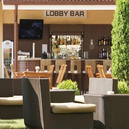 Ξενοδοχείο με διαμερίσματα Sunrise 4*