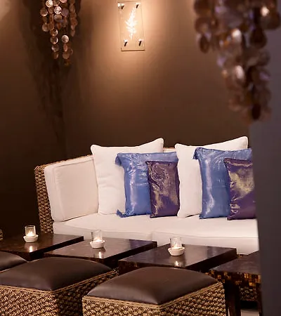 Ξενοδοχείο με διαμερίσματα Sunrise 4*