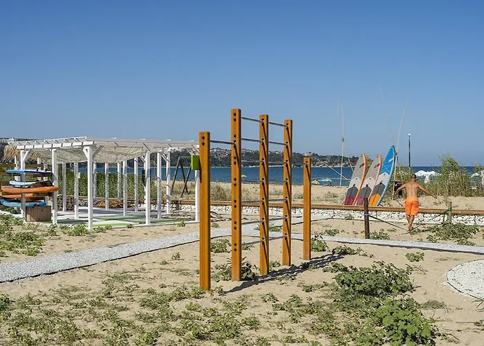 Sunrise Aparthotel 4*