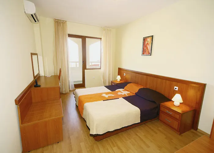 Aparthotel Sunrise 4*